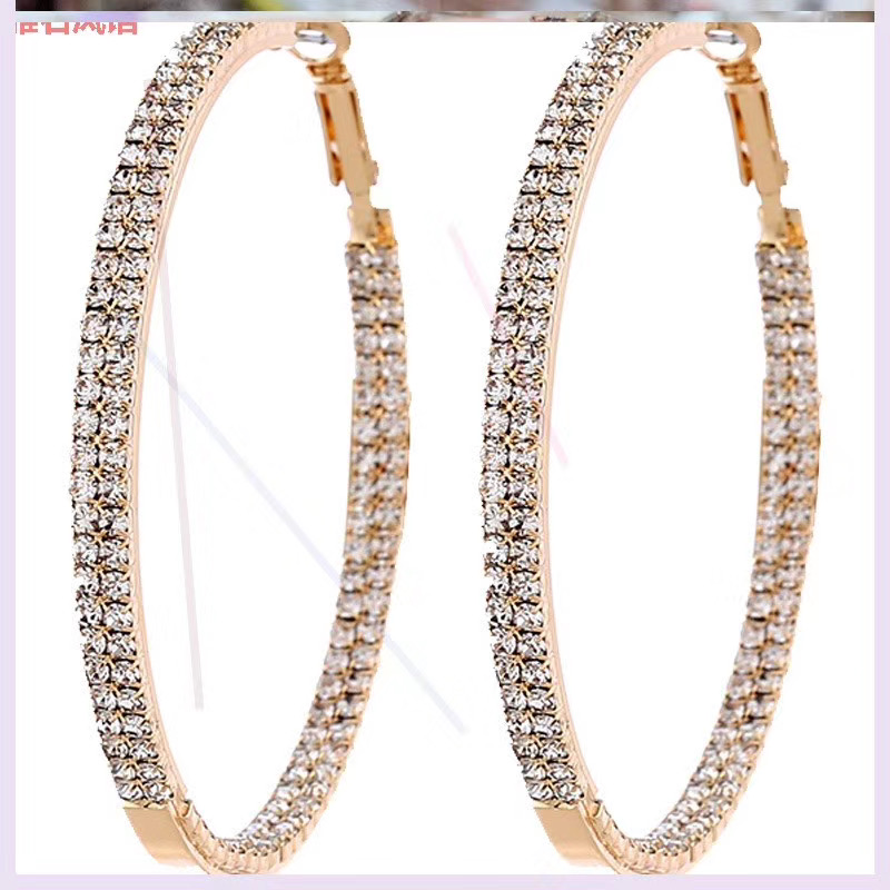

2020 brother Korean ornaments Korean version of the rhinestone ring wild earrings female version of the ear ring