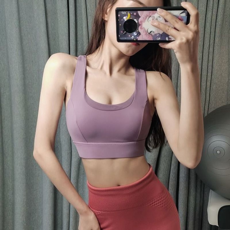 

Large V-neck Beauty Back Three-dimensional cutting, ergonomic design, stylish and sexy close-fitting Women Bra Hot, Champagne