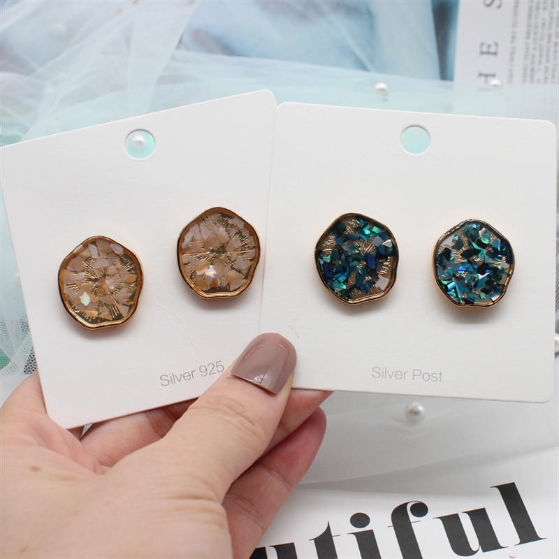 

Korea best selling new design fashion jewelry small simple irregular broken color shell earrings drop oil wild earring for women