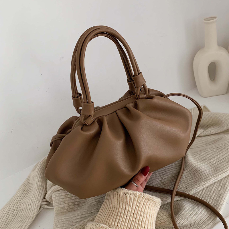 

Quality PU Leather Cloud Clutches Tote bags Women Crossbody Messenger Bags Fashion Handbag Ladies Shoulder Bag Female Purse, Black