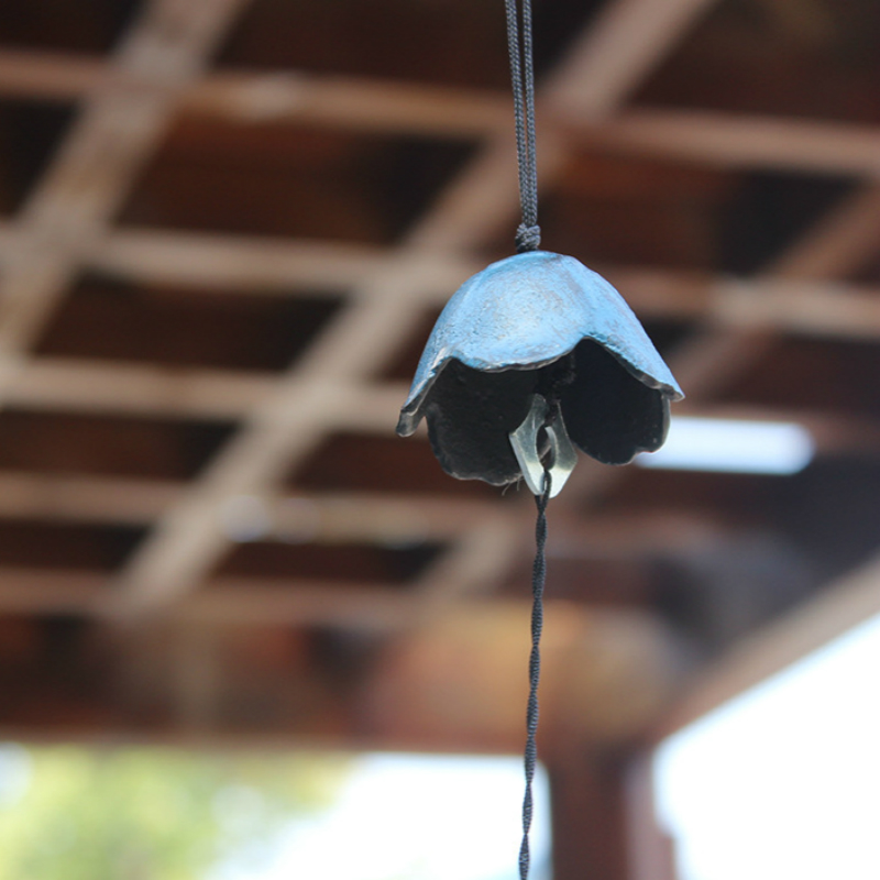 

Traditional Japanese Iwachu Cast Iron Bell Wind Chimes Patio Decoration