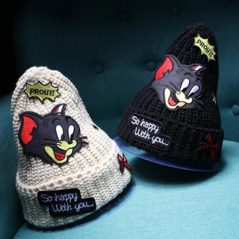 

New winter beanie knitting hat cap for women skullies cartoon mouse patch gorros bonnet hat, Black
