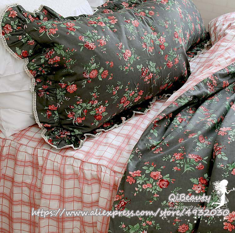 

Garden Black Roses Cotton Bedding Cotton Four-Piece of Bed Skirt  Bedding Set Comforter Sets, As pic