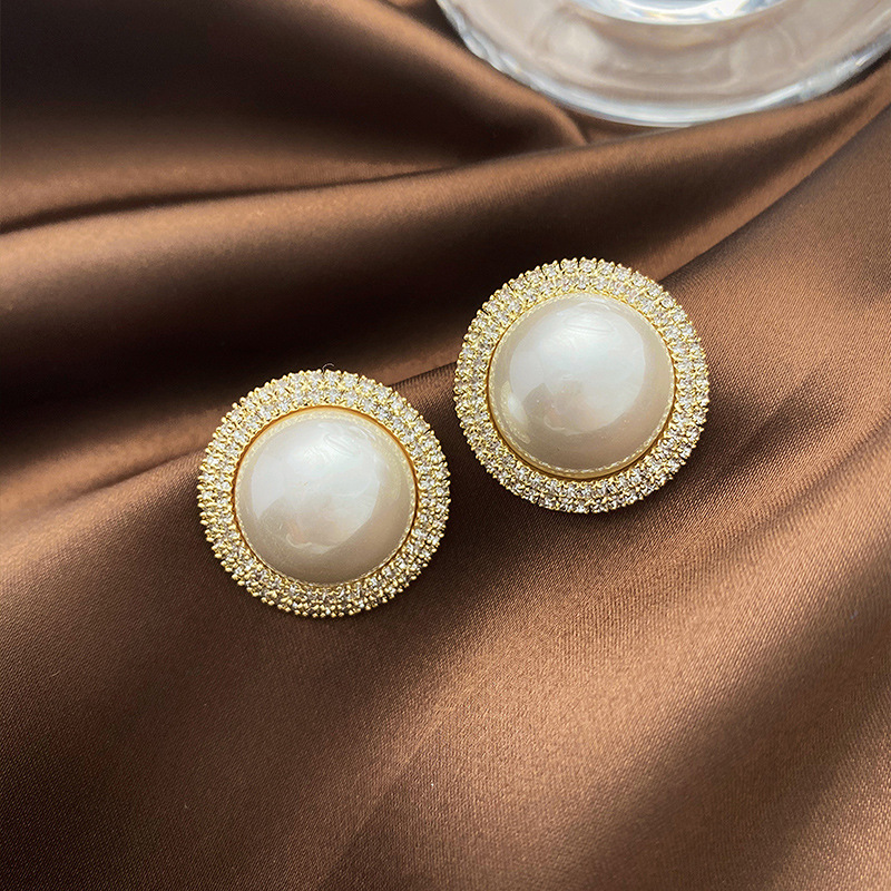 

Luxury Stud Earrings Exaggerated Pearl Earring Fashion Earrings for Women