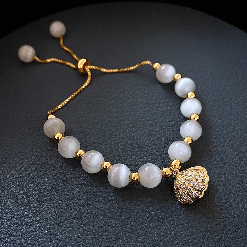 

Korean Style Pearl Opal Bracelet For Women Bohemian Sweet Shell Bracelet 2020 New Jewelry Adjustable Simple Bracelets Gifts