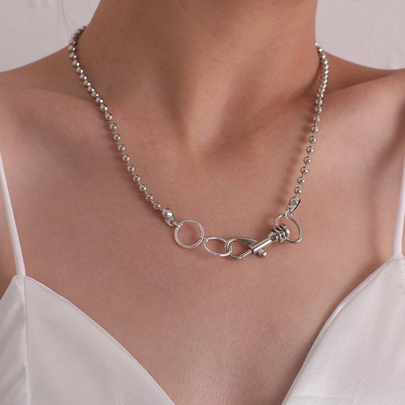 

Gothic Lock Chain Necklace for Women Collar Goth Cuban Chain Rock Choker Lariat Lasso Necklace for Men Punk Jewelry Charm Gift