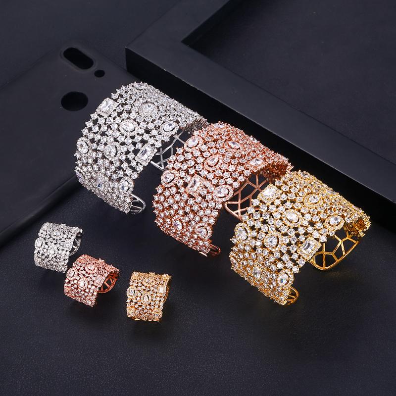 

Accking Luxurious Zircon Elements Bracelet bangle white gold-color Fashion Jewelry Made with Wholesale