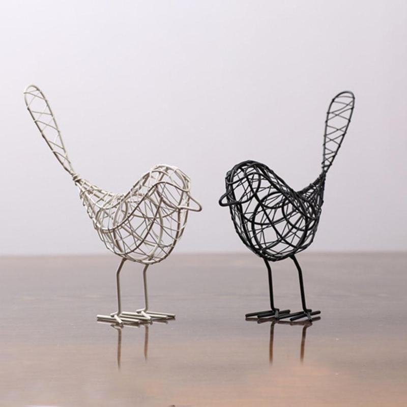 

Mini Iron Bird Figurines Abstract Bird Animal Figurine Retro Nordic Home Decoration Art Craft Creative Gift Metal Ornament