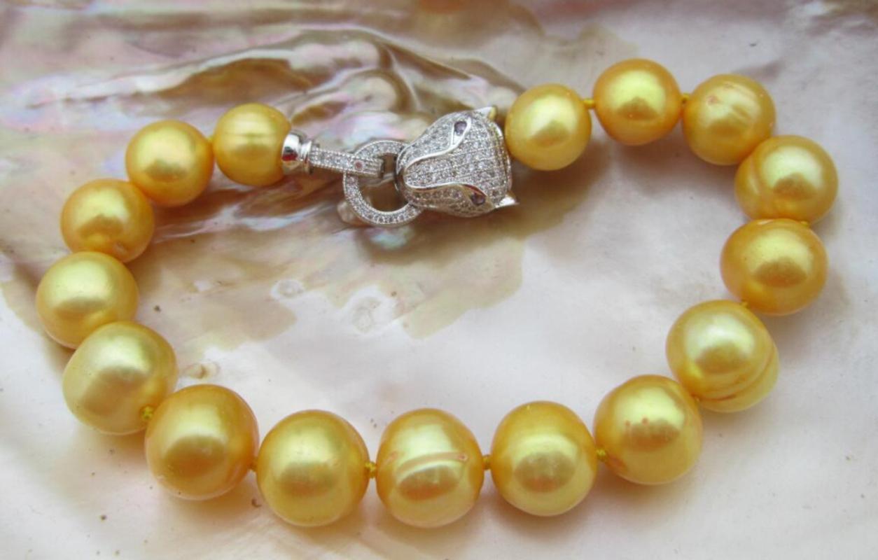 

charming 12-13mm south sea baroque pearl bracelet 8" 2pc