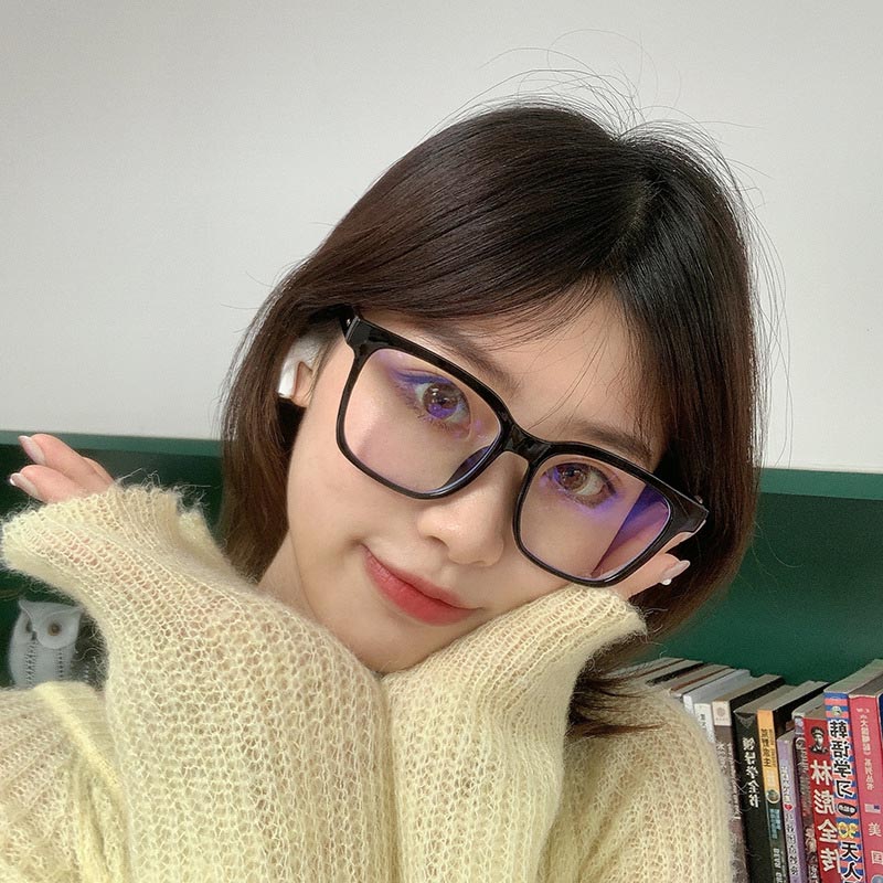 

Women Men Retro Blue Light Blocking Glasses Eyeglasses Frame Filter Blue Ray Computer Game Glasses Vintage Computer Transparent