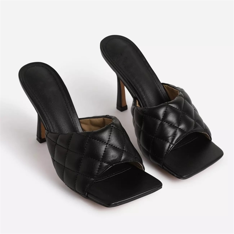 

Summer 2020 new high-heeled soft sandals women's back 40-42 large size fashion square head women's shoes Y200620, Black