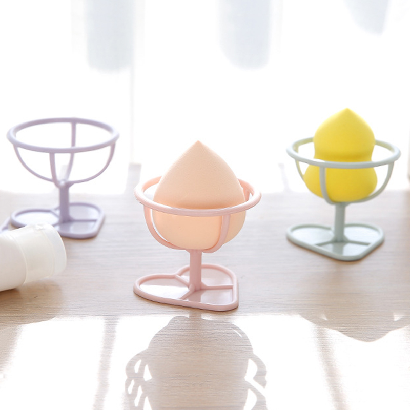

1pcs Makeup Sponge Holder Makeup Puff Rack Sponge Holder Powder Puff Bracket Drying Stand Tools Random Color TSLM1