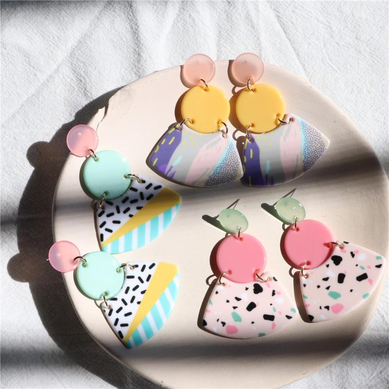 

2020 Simple Summer Contrast Color Pattern Acrylic Splice Sector Geometric Dangle Earrings For Women Fashion Party Beach Jewelry