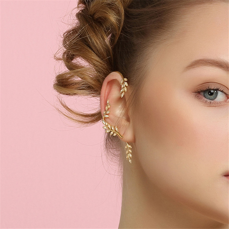 

Fashion jewelry metal leaf earrings Bohemia olive branch crystal stud earrings women popular Ears hangl birthday banquet jewelry