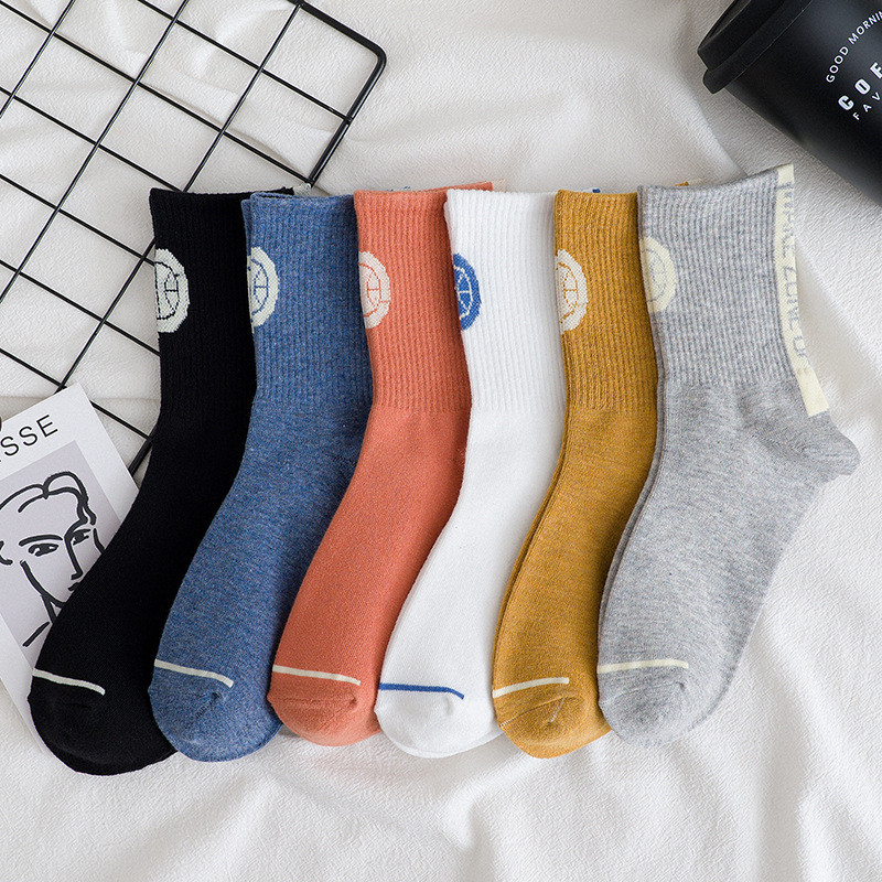

2020 New Letter Socks Men Baseball Socks Harajuku Streetwear Hiphop Male Cool Personalized Gifts for Men, Black