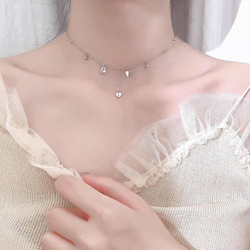 

Silver Plated Heart-Shaped Tassel Necklace Fashion Simple Zircon Short Clavicle Necklace For Women Choker Collar