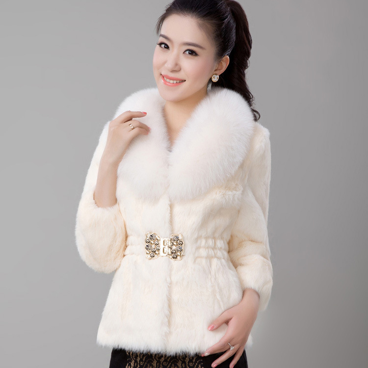 

2020 2020 Leather Fur Loose Coat Woman 's Short Leather Fur Thin Overcoat Teddybear Coat Women Winter Women, White