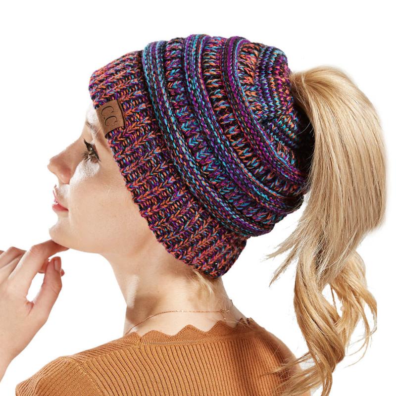 

Women warm Beanie Girls Chunky knitted hats Beanies Womens Slouchy hat Winter messy bun hat Lady Crochet with label WH314D, Green black