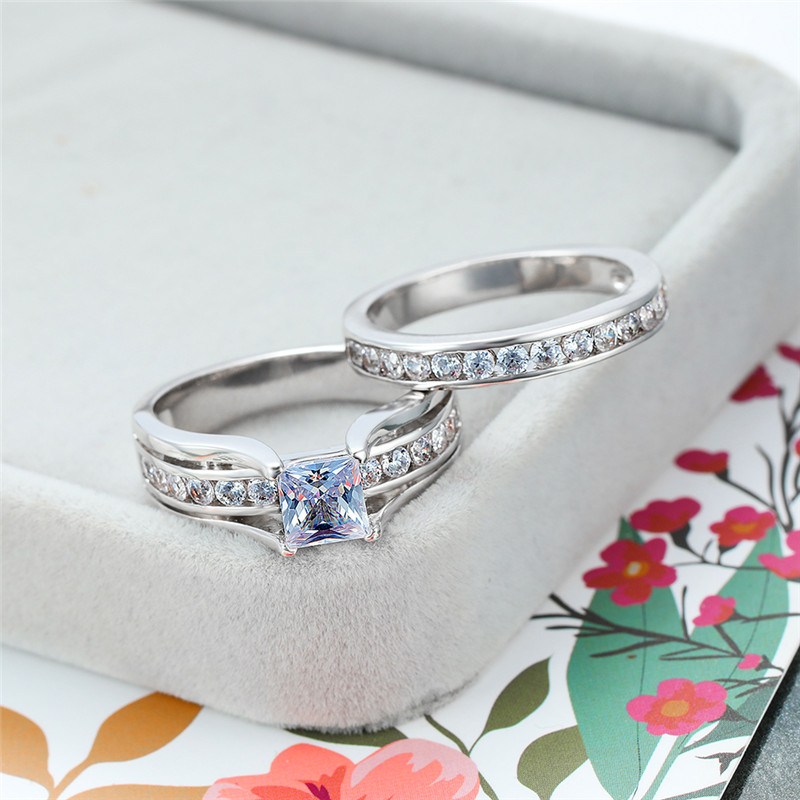 

Luxury Female White Zircon Stone Ring Classic Silver Color Engagement Rings For Women Charm Square Crystal Wedding Ring Set
