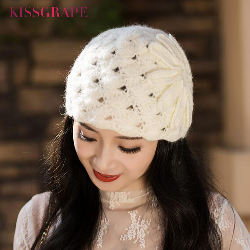 

2020 New Retro Fashion Handmade Knitted Beret Hats Caps for Womens Kroean Ins Beanies Skull Ladies Elegant Caps Winter Warm Hats, White