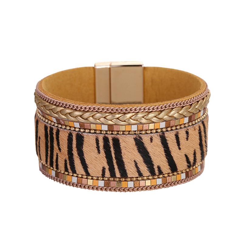 

New Fashion Trendy Multilayer Leopard Print Ladies Leather Bracelet Jewelry Punk Leather Men and Women Bracelet Wristband Y20