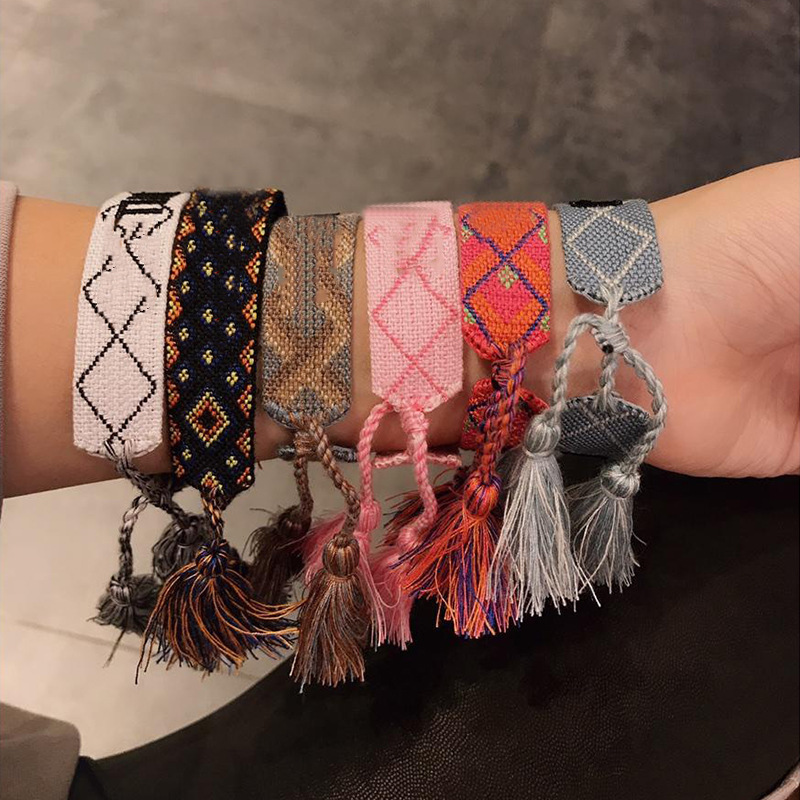 Bracelets de charme bracelet tressé bracelets télescopiques de haute qualité Sangle de la main textile pour couple