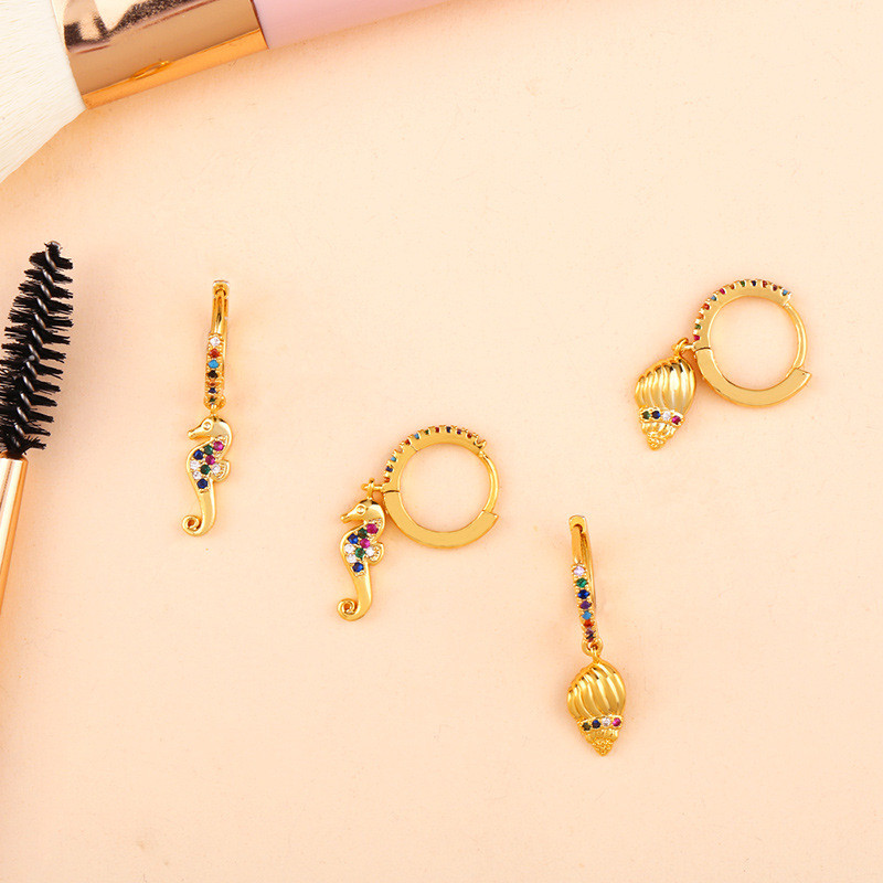 

Rainbow Cubic Zirconia Rhinestone Small Hoop Earring Seahorse Conch Pendant Ear Cuff Jewelry Hoop Earrings Women Accessories