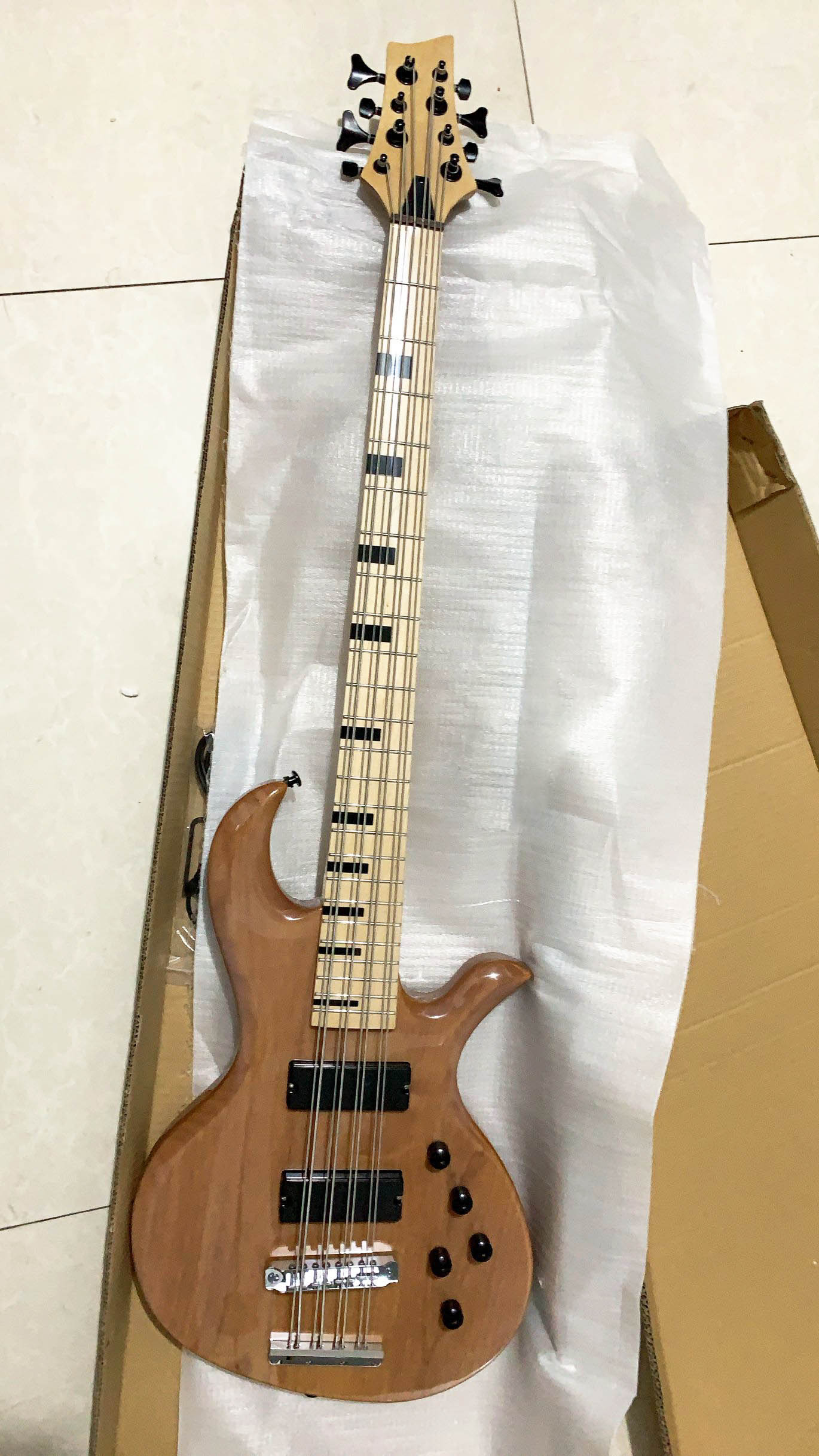 

Custom Made 8 Strings Brown Electric Bass Black Hardware 24 Frets China Bass Guitar Free Shipping