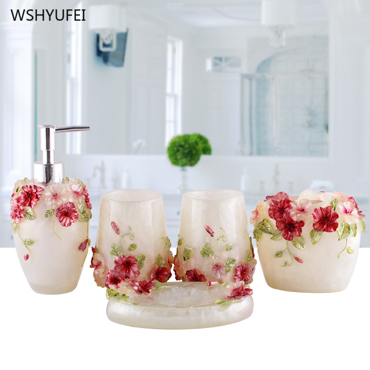 

5Pcs European three-dimensional flower bathroom resin creative bathroom wash set simple toiletries mouth cup toothbrush holder