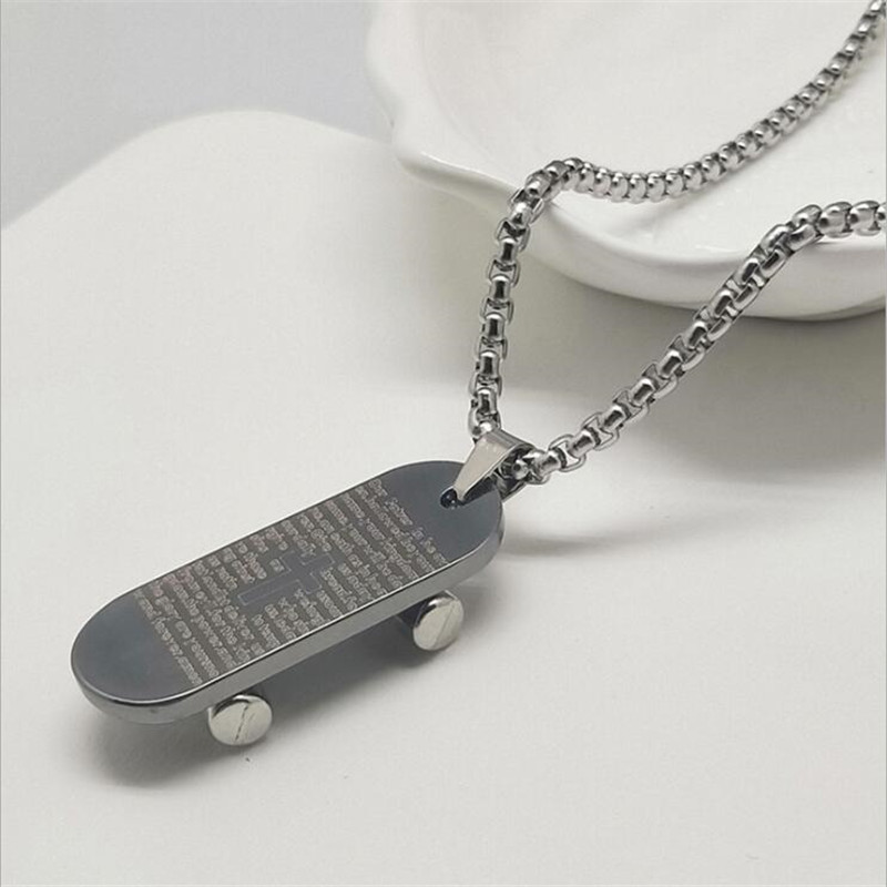 

Creative Skateboard With Wheel Long Sweater Chain Necklace Hip Hop Cool Male Accessories