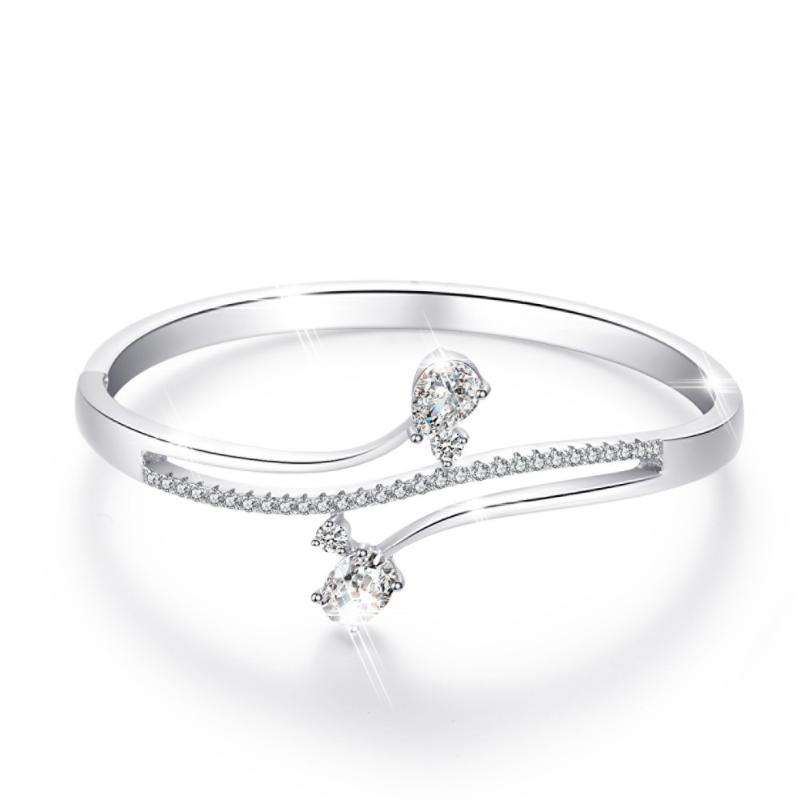 

Rhinestone Luxury Design Beautiful Silver Color Bracelet Bangles Female Bracelet For Wowen Jewelry Cute Female Copper Gifts