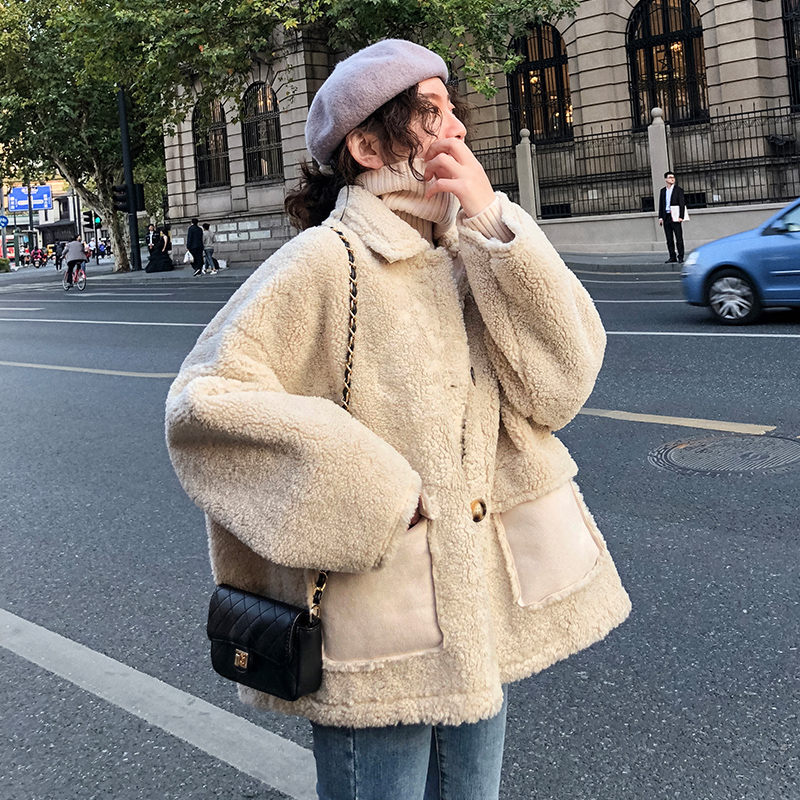 

2020 New Autumn and Winter Jacket Korean Women Lamb Woolen Jacket Female Thick Short Paragraph Circle Lamb Furry Fur Coat f1869, Brown