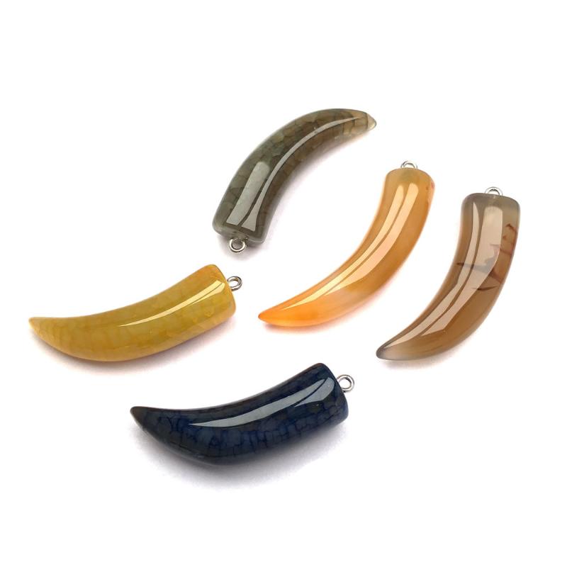 

Natural Stone agates Pendant Crescent shape Exquisite Pendants for Jewelry making DIY Necklaces Accessories Reiki Healing Gift