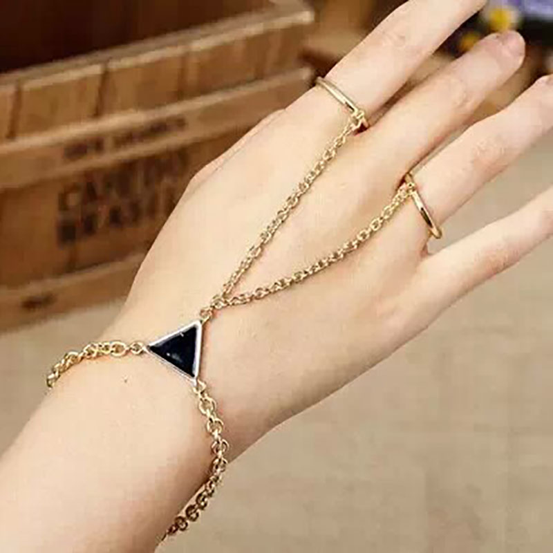 

Charm Bracelets 2021 Fashion Jewelry Punk Geometric Triangle Conjoined Chain Bracelet For Women Gift Bangles Drop
