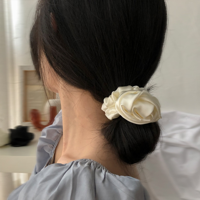 

AOMU 2020 Korea French Simulated Silk Satin Big Rose Flower Elastic Headbands for Women Vintage Headwear Hair Accessories