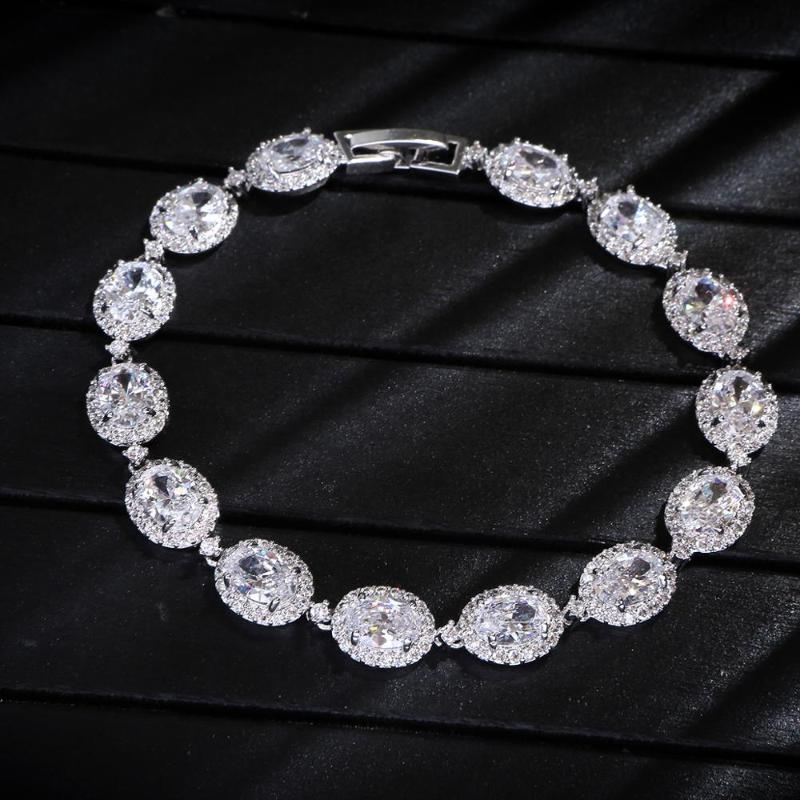 

Charm Bracelets Luxury Geometric Angel Bracelet Fashion Dubai Bridal Jewelry For Women Wedding Brincos Para As Mulheres S0713