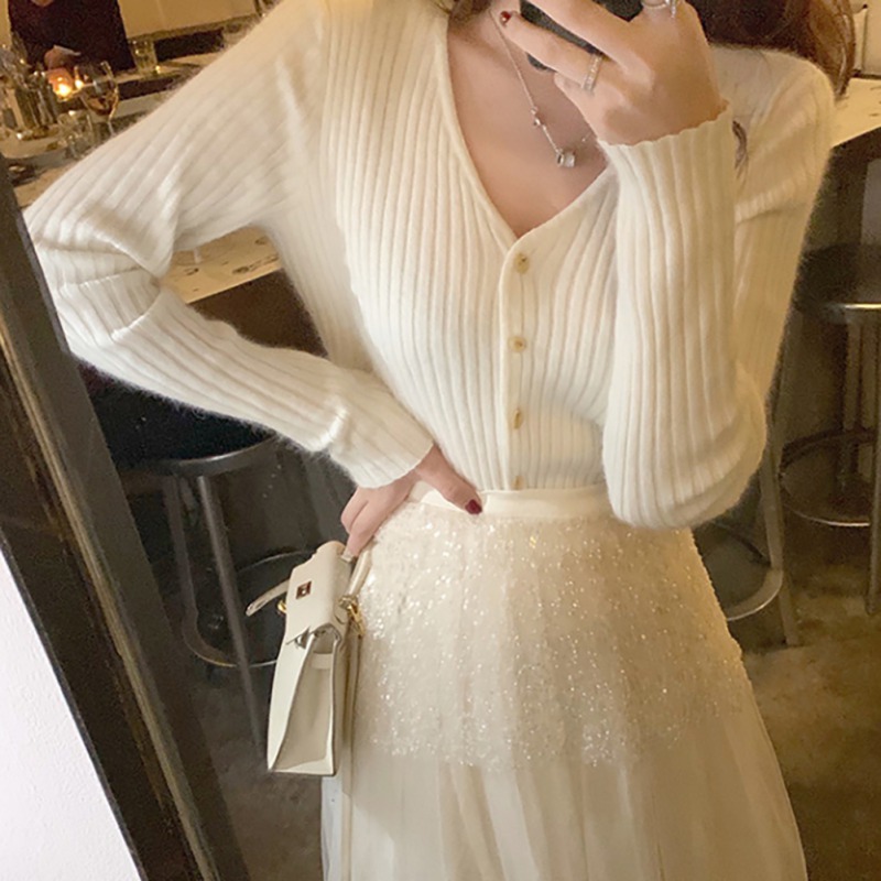 

Casual Female Single Breasted Sweaters V-Neck Cardigans Autumn Winter Korean Sweet Women Jumper Pull Femme