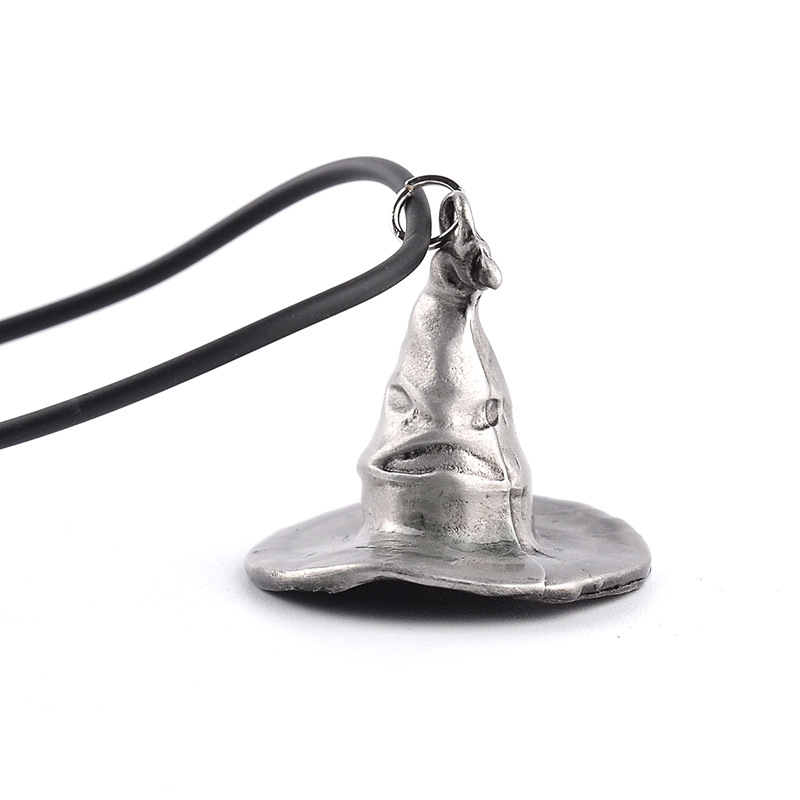 

Pendant Necklaces 30 Movie Logo 3D Porter Series Magic Hat Snitch Time Hourglass Necklace Harry Enthusiast Gift Leather Jewelry