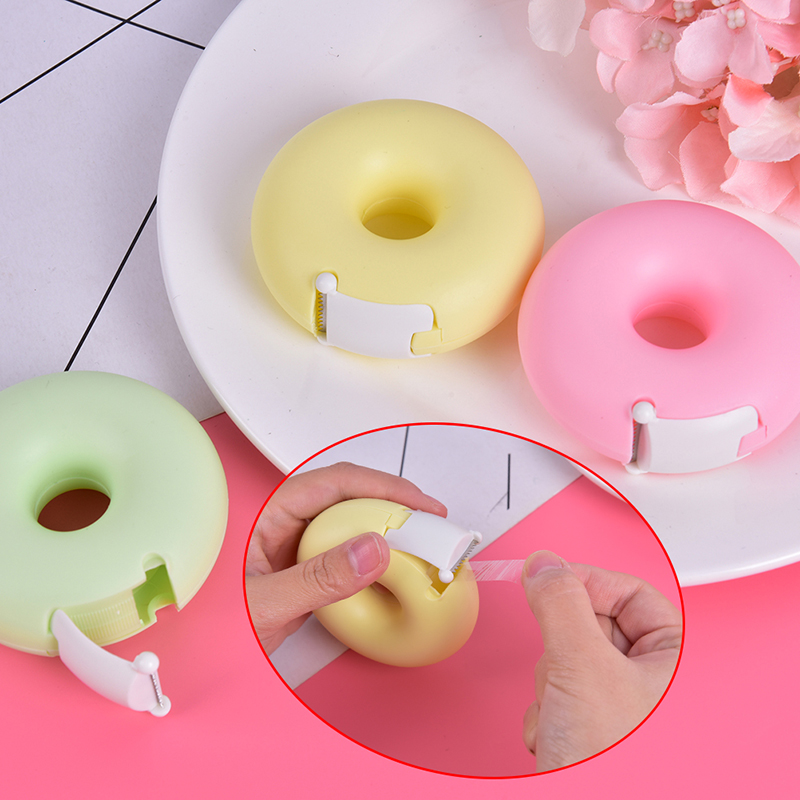 

Cute Convenient Eyelash Tape Split Supply Paper Tape Split Eyelash Extension Tool Masking Cutter Design