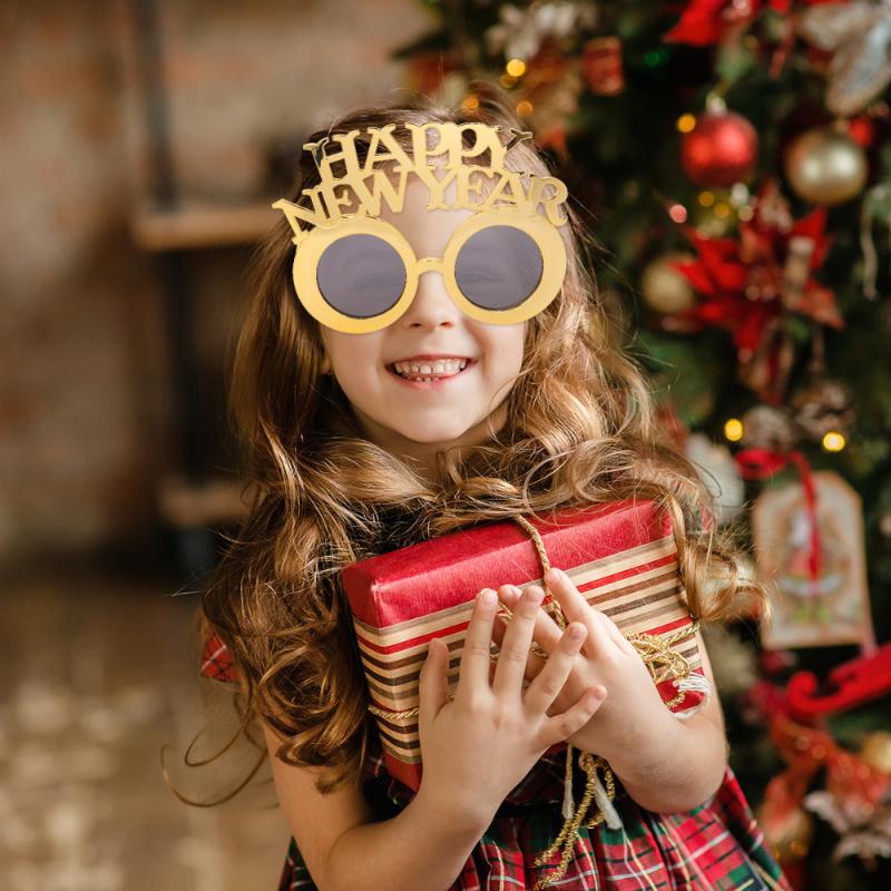 

1Pc Exquisite Decorative Creative Portable Durable Performance Prop Decorative Glasses New Year Party Glasses Party