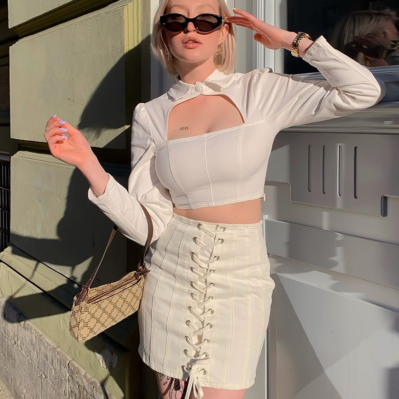 

European and American new women' 2021 summer hot style sexy chest hollow collar long-sleeved tight top, White