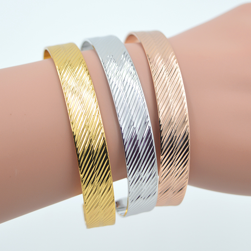 

ZEADear Jewelry Ethnic Jewelry Cuff Bracelets Dubai Bangles For Women Copper Cross Grain For Party Anniversary Findings