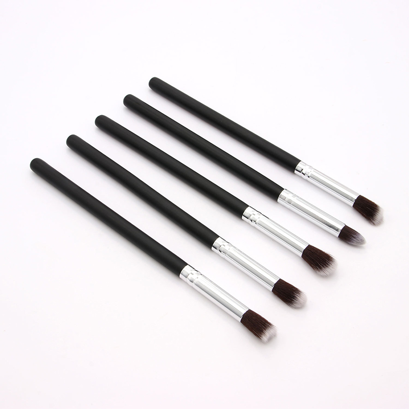 

Professional 1-5Pcs Makeup Brushes Set Powder Foundation Eyeshadow Eyeliner Make Up Brush Cosmetics Blending Soft Maquiagem kits