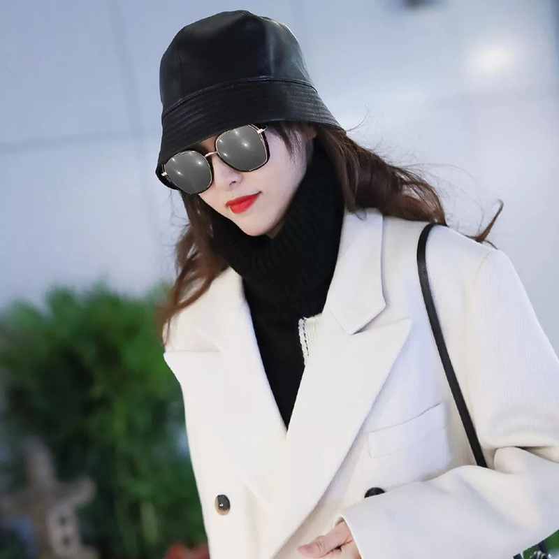 

Elegant Fashion Women Caps Genuine Leather Hat Sheepskin Leather Bucket Hats Novelty Women's Trendy Brands Real Cap, Black