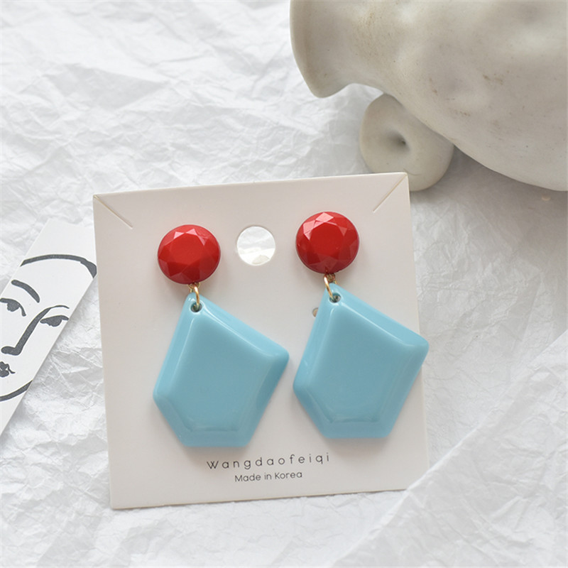 

Contracted Temperament Temperament of The Niche, Acrylic Earring Is Super Fairy Earrings Joker Women Jewelry Trendy Push-back