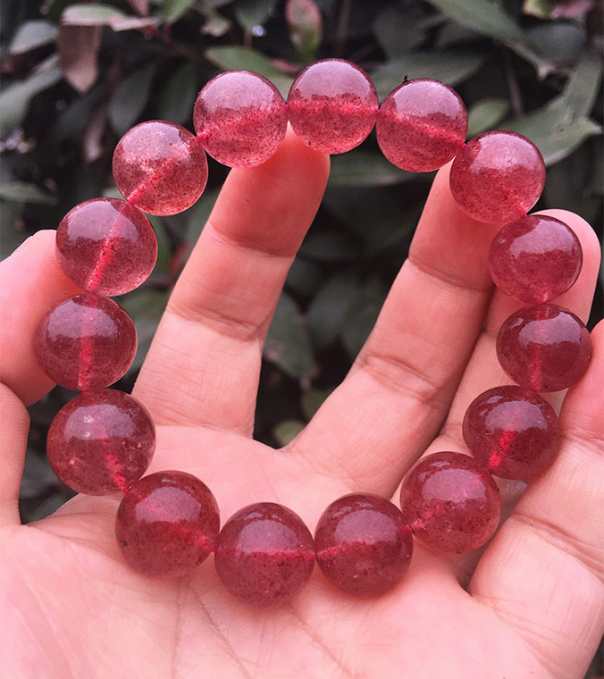 

15mm Big Natural Strawberry Quartz Bracelets For Women Femme Fashion Round Crystal Beads Stretch Bracelet