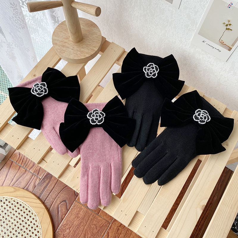 

Guantes Winter Gloves Cashmere Warm Women Mittens Beading Flower Touch Screen Fingerless Gloves Outdoor