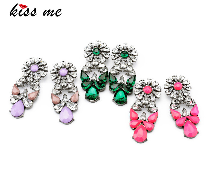

New Styles 2020 Fashion Jewelry Elegant Resin Plant Earrings