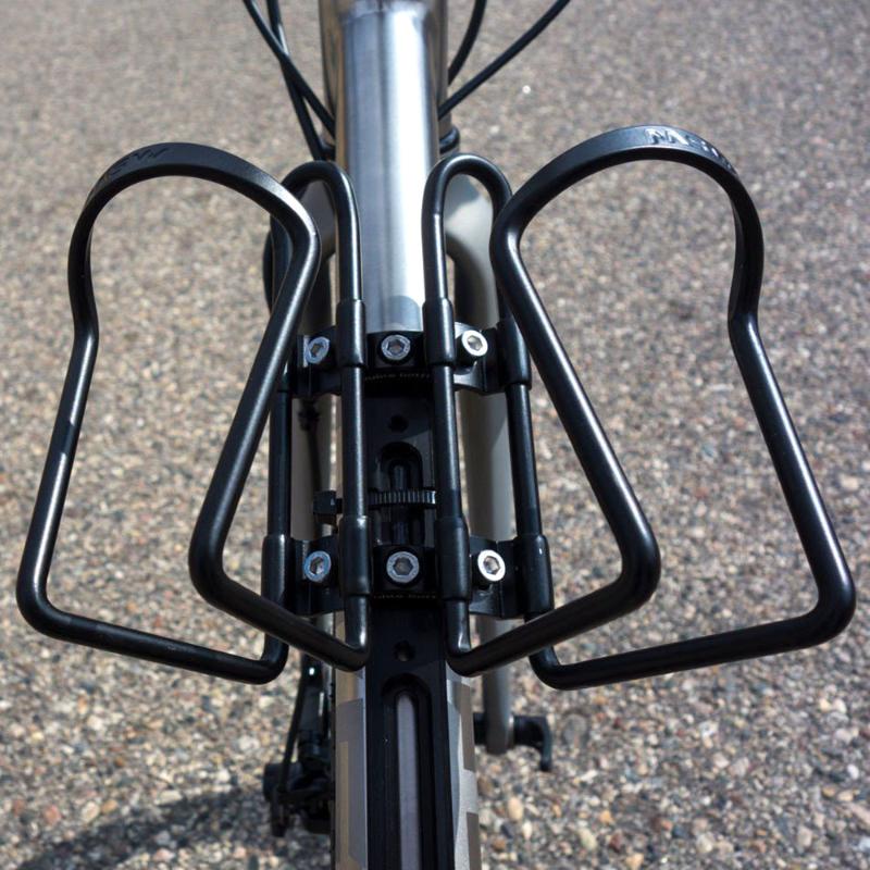 

MTB bike double bottle extender Bicycle Bottle Cage Extender Aluminum Alloy Mountain Road Bike Frame Water Cup Holder Expander