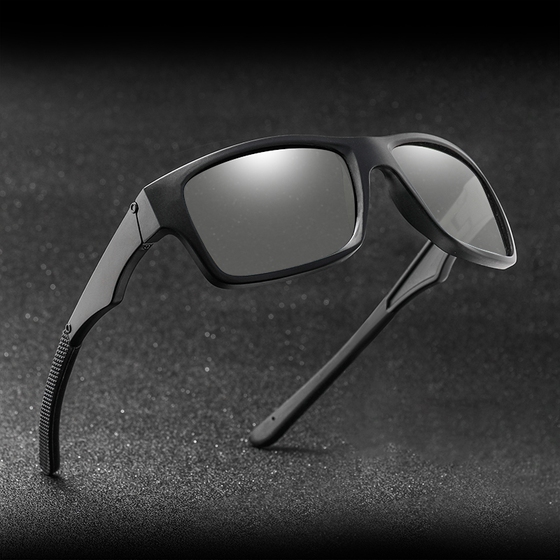 

2020 Brand Women Photochromic Polarized Sunglasses Men Driving Sports Square Chameleon Discoloration Goggles Sun Glasses UV400